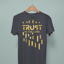 Carica l'immagine nel visualizzatore di Gallery, TRUST- Comfort Fit Tshirt - FAITHKIND ART